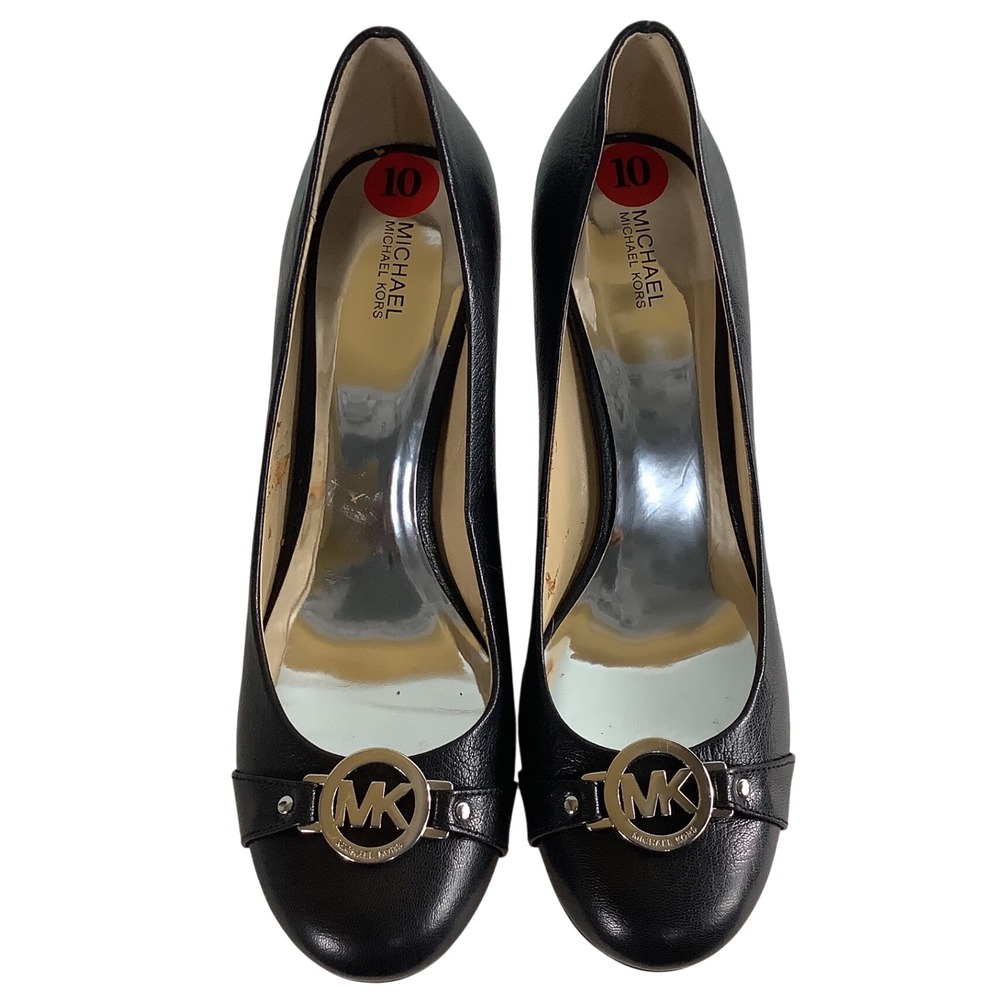 Michael Michael Kors Black Leather MK Logo Kitten Heel Pumps Round Toe Size 10
